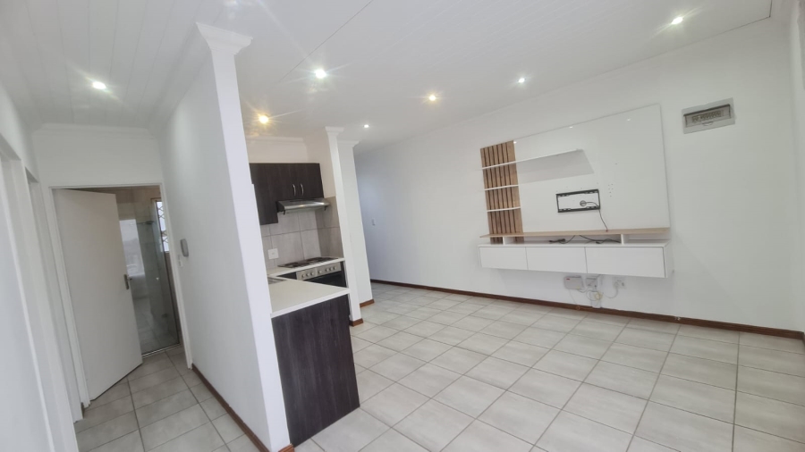 To Let 2 Bedroom Property for Rent in Hagley Western Cape